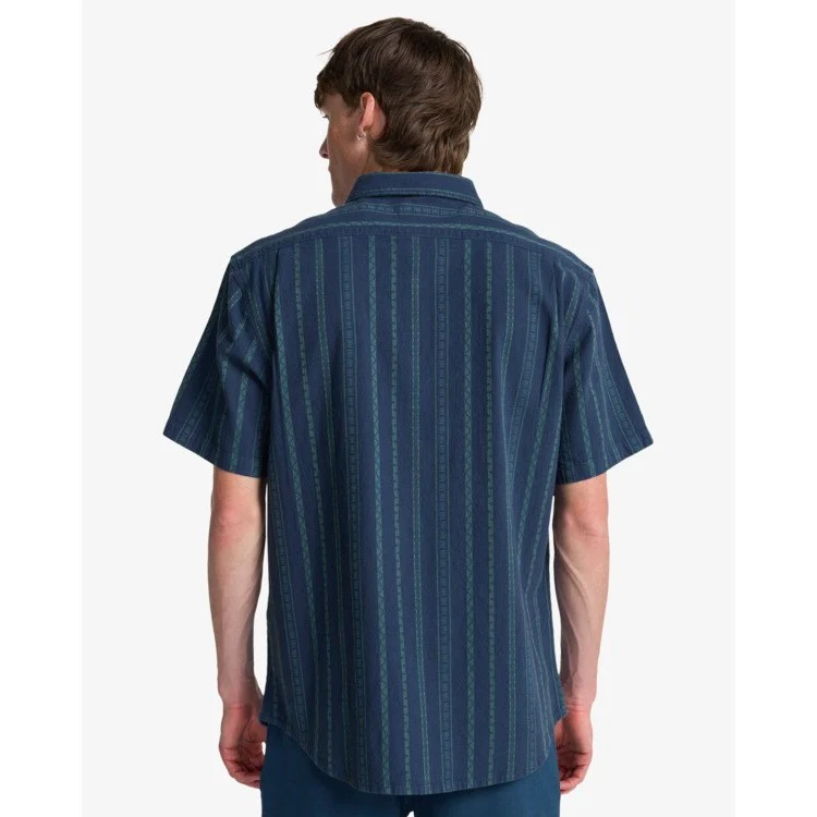 Billabong Sundays Jacquard Short Sleeve Shirt Men's (Denim BRQ0) - Image 2