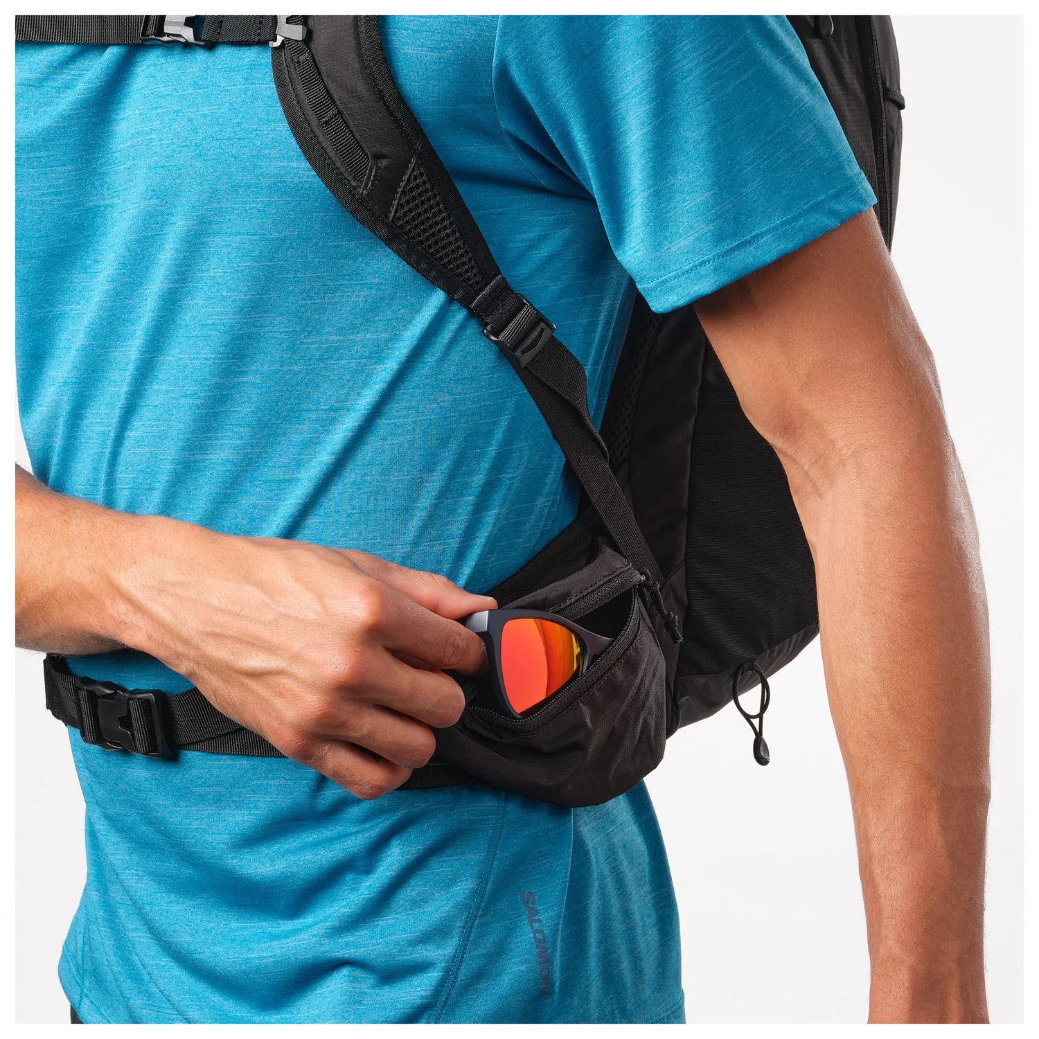 Salomon Trailblazer 20 Backpack Unisex - Image 4