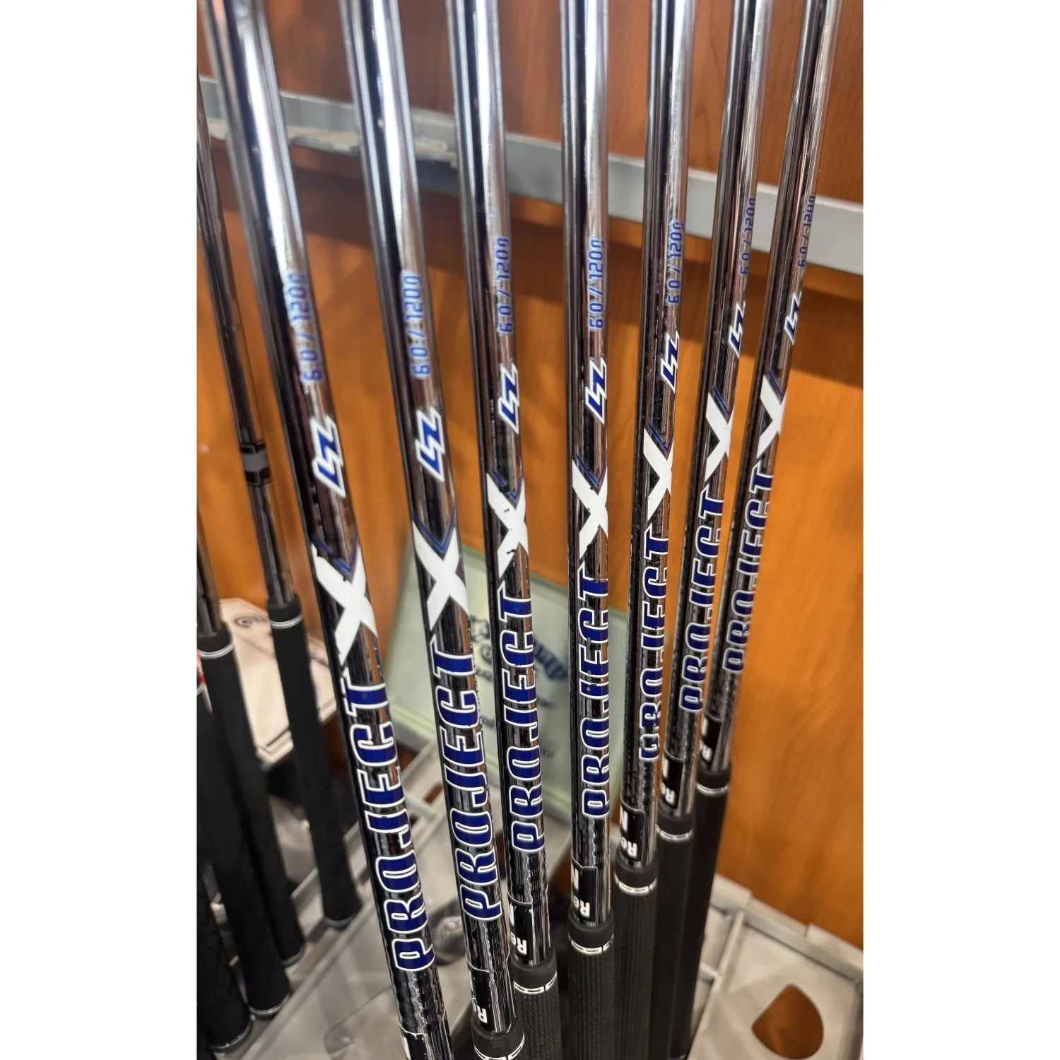Titleist T150 4 to 9 Irons PW 44° 7 Iron Set EX-Rental (Men's Right Hand) - Image 3